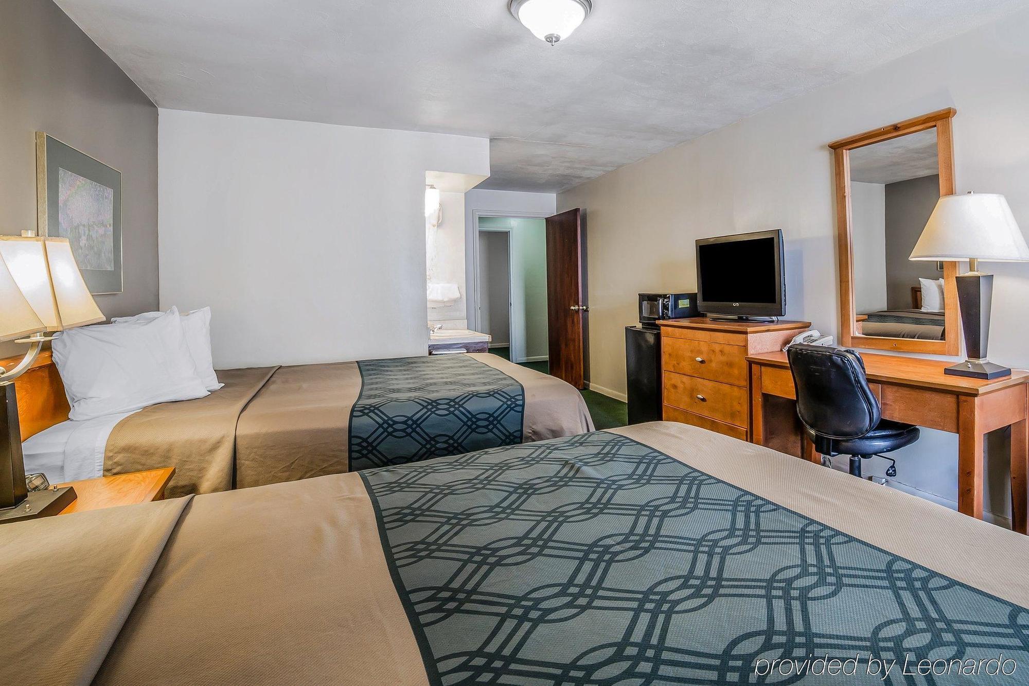 Econo Lodge Downtown Vernal Eksteriør billede