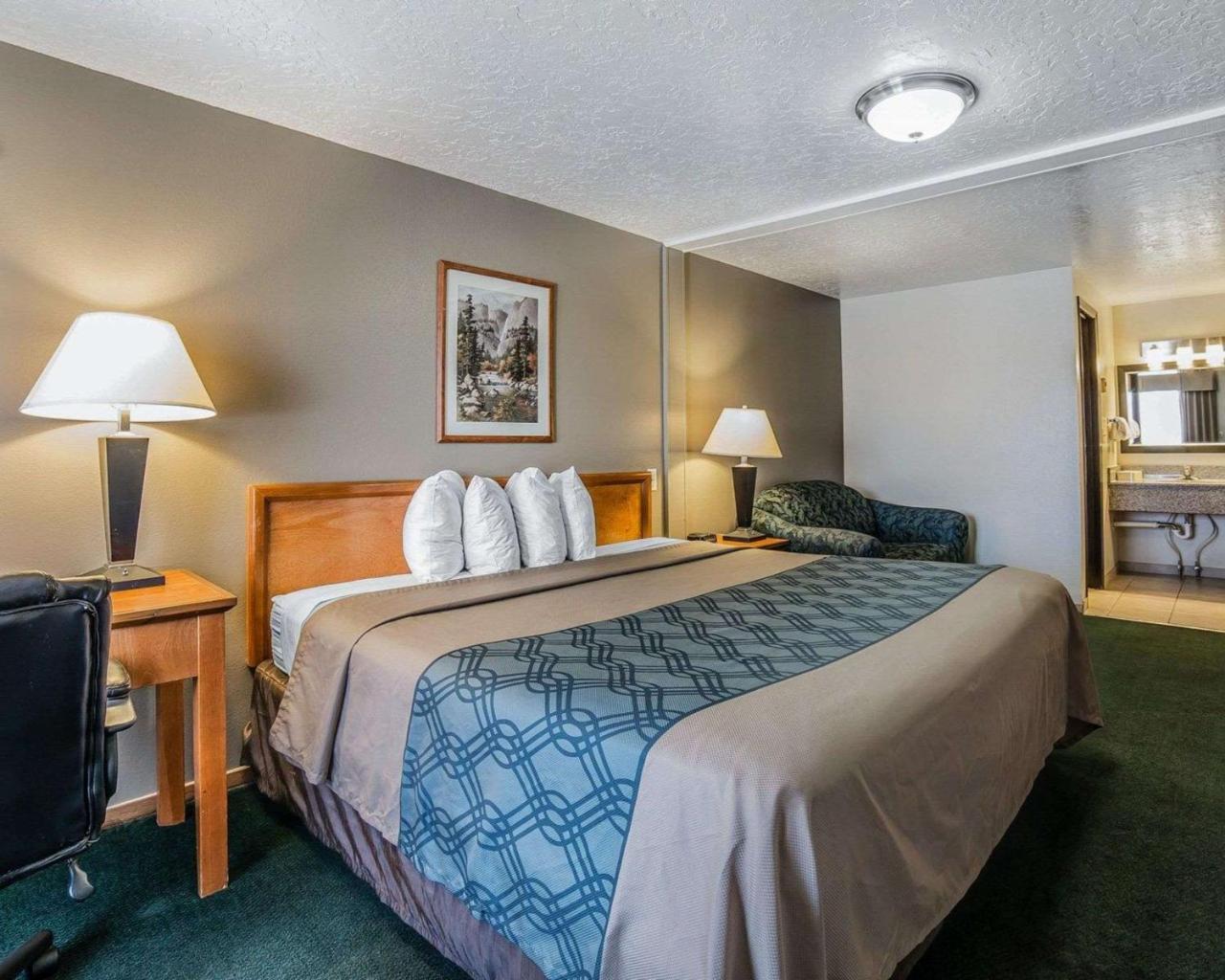 Econo Lodge Downtown Vernal Eksteriør billede