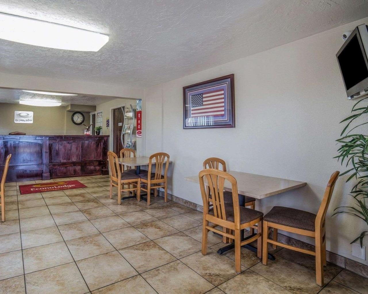 Econo Lodge Downtown Vernal Eksteriør billede