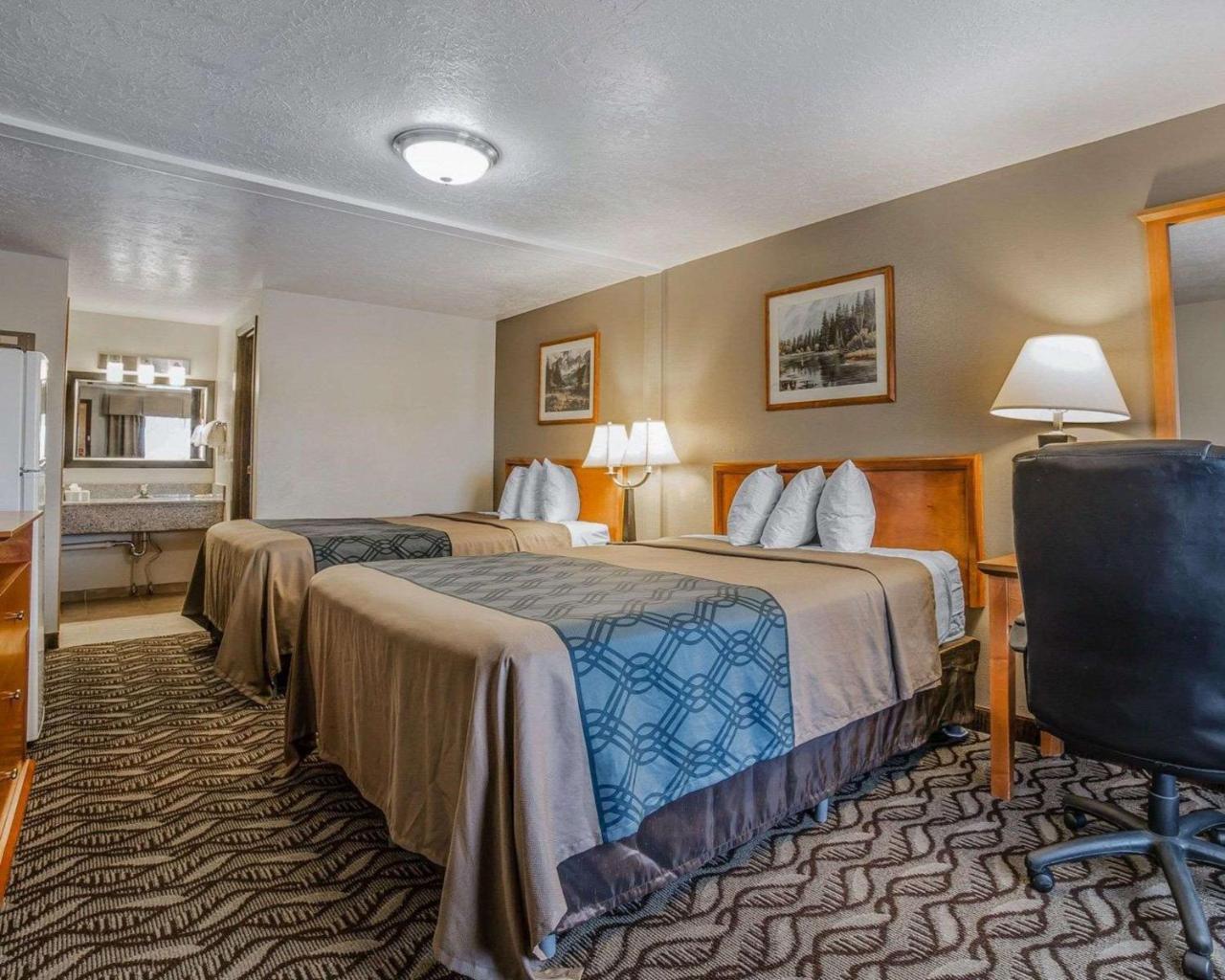 Econo Lodge Downtown Vernal Eksteriør billede
